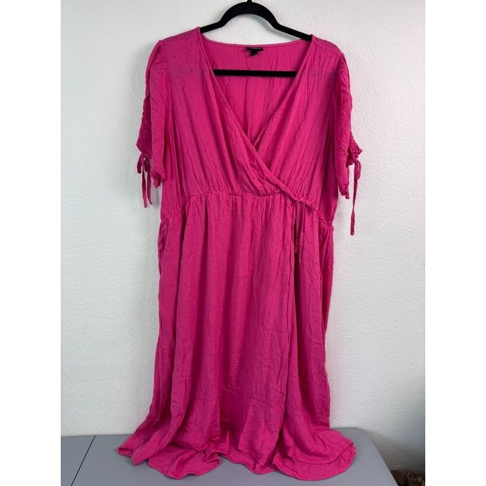 Torrid women's 2 2X hot pink v-neck wrap style knee length‎ short sleeve dress